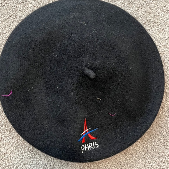 Paris wool beret new with tags - Picture 2 of 7